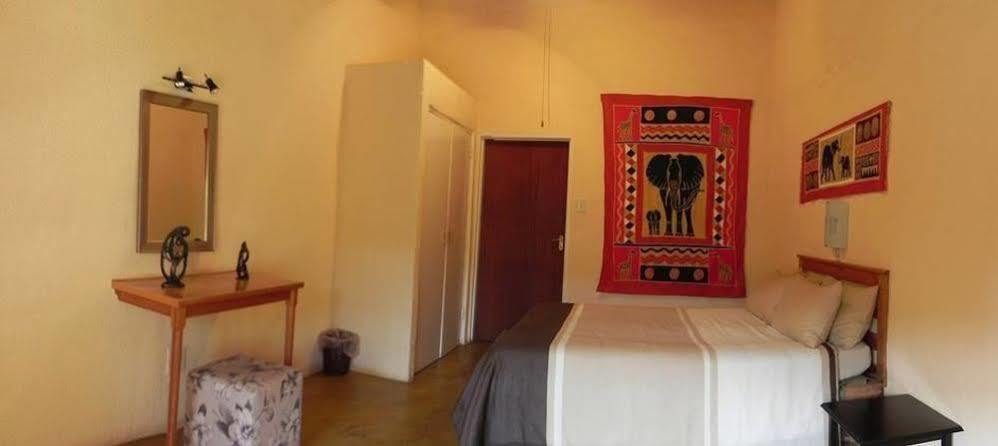 Kwambali Riverside Lodge Hazyview Eksteriør billede
