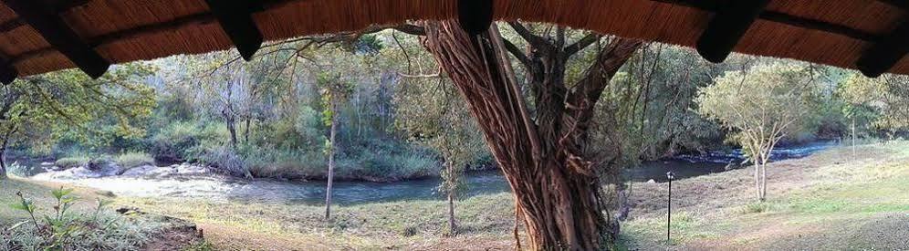 Kwambali Riverside Lodge Hazyview Eksteriør billede